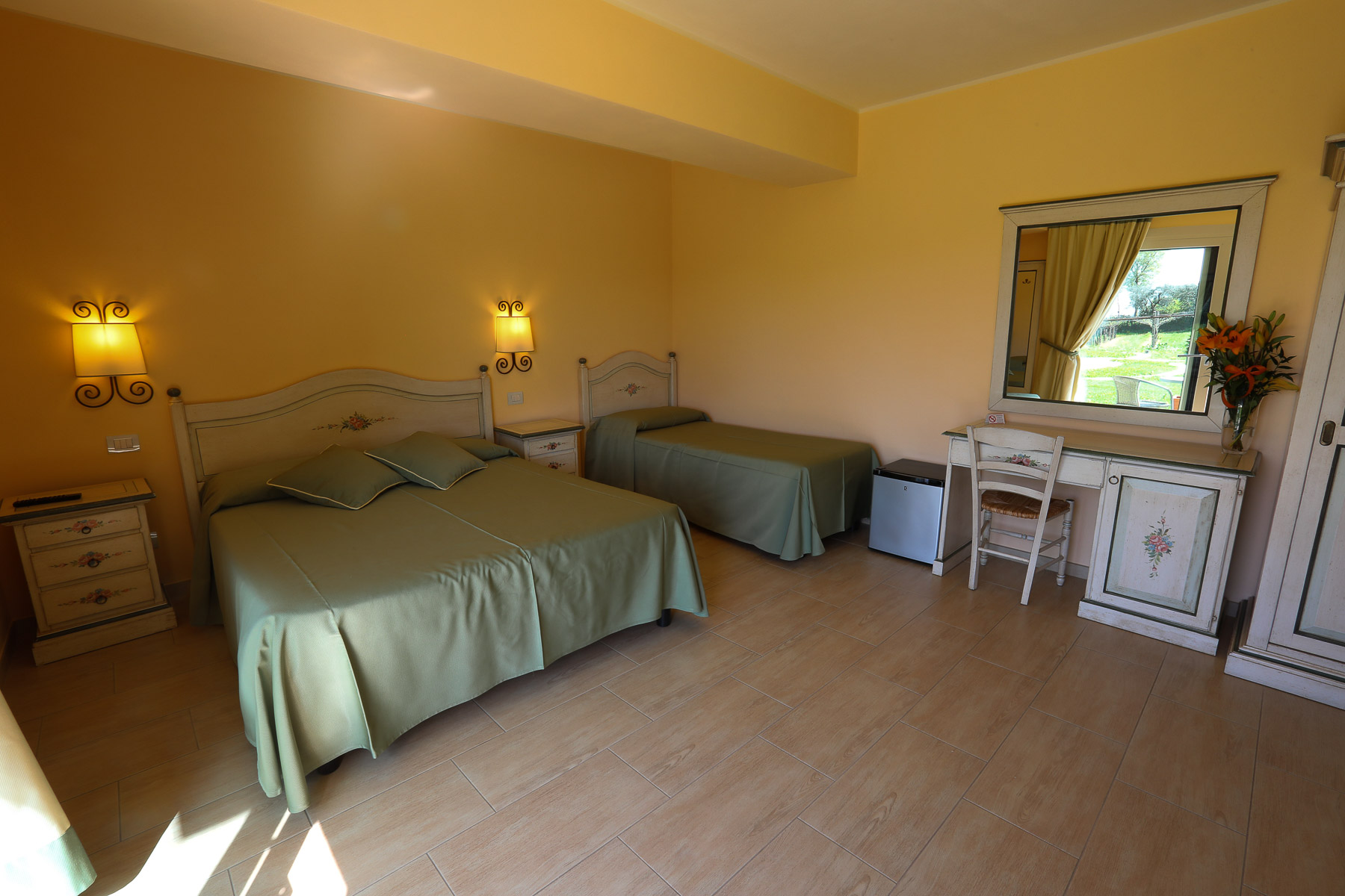 Dreibettzimmer